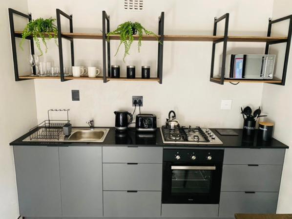 46 On Allcock Guest Apartment & Luxury Room بريتوريا المظهر الخارجي الصورة